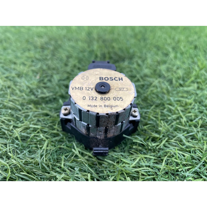 Привод заслонки отопителя (отопление и кондиционирование) BMW 5-series E34 64118350080