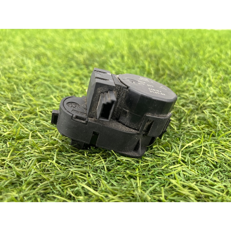 Привод заслонки отопителя (отопление и кондиционирование) BMW 3-series E46 64116902853