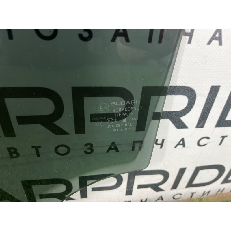 Стекло (кузов и элементы) Subaru OUTBACK B15 62011AL12A