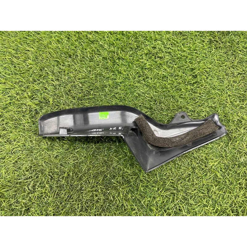 Накладка крышки багажника (кузов и элементы) Subaru OUTBACK B15 63134AL00A