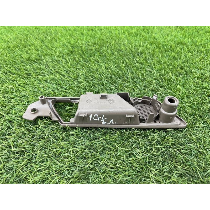 Накладка ручки внутрішньої (салон) Mercedes-Benz GL X164 2012 4.6 A16476603641A28