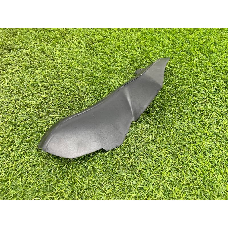 Накладка крышки багажника (кузов и элементы) Subaru OUTBACK B15 63134AL01A