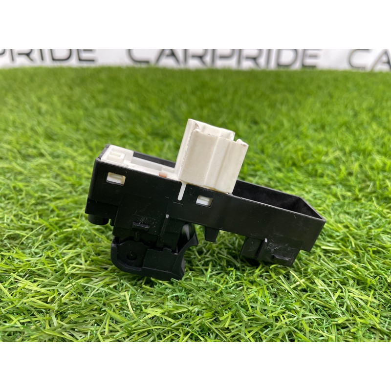 Кнопка стеклоподъемника (электрика / кнопки) Subaru OUTBACK B15 83071AL100