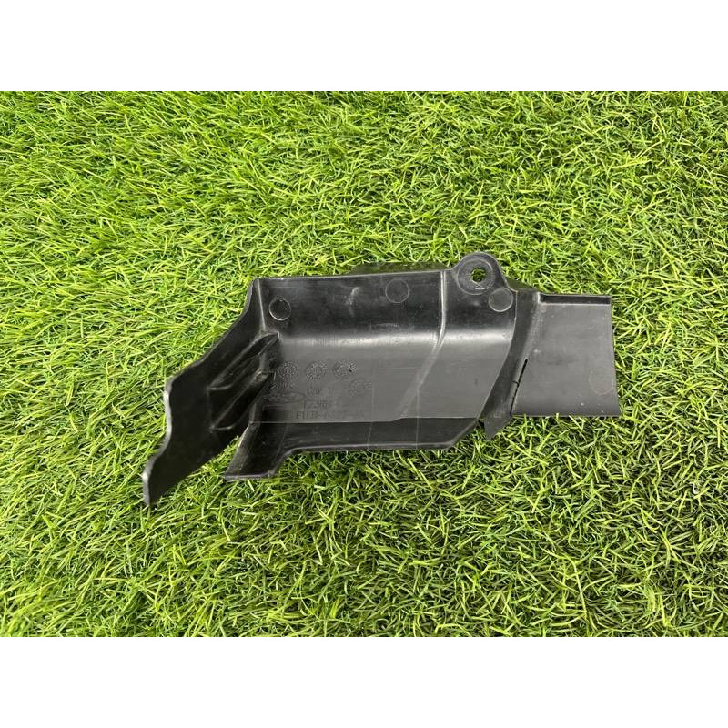 Воздуховод радиатора (кузов и элементы) FORD Focus MK3 2012 2.0 F1EZ8327E