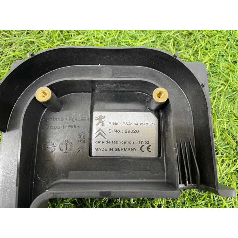 Панель для телефона (салон) PEUGEOT 607 1 2002 3.0i V6 6563L7