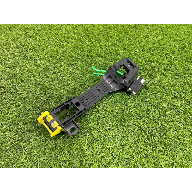 Кронштейн ручки двери (кузов и элементы) Subaru Forester SJ 62142SG000