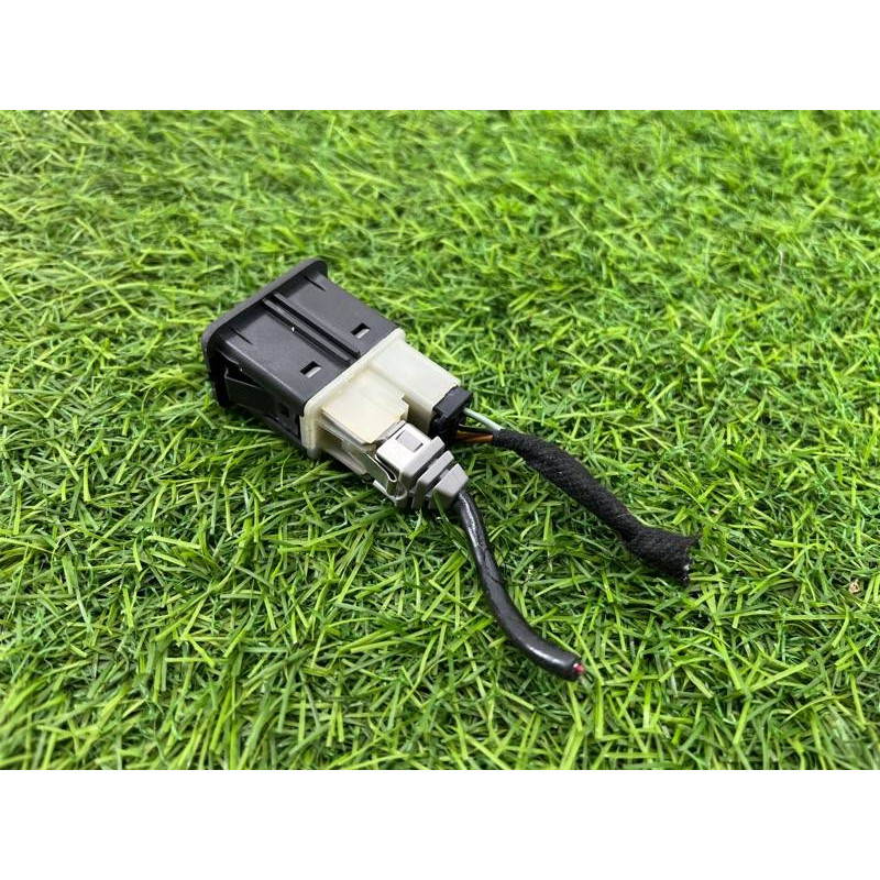 Гнездо USB/AUX (электрика) CHEVROLET Volt 1 2012 1.4 20870101