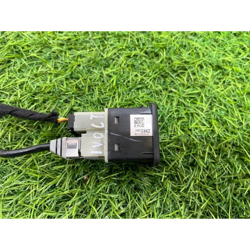 Гнездо USB/AUX (электрика) CHEVROLET Volt 1 2012 1.4 20870101