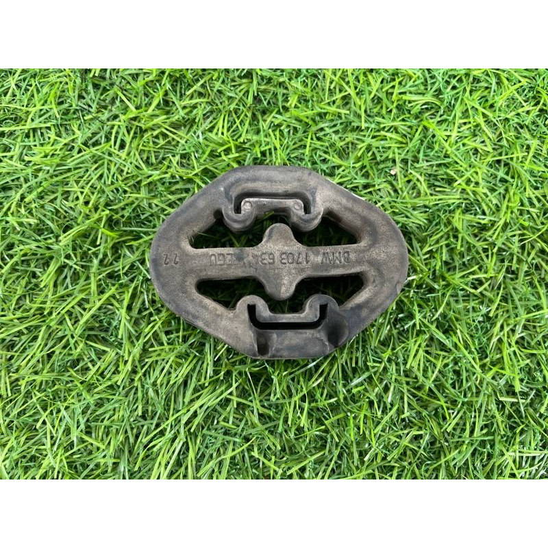 Подушка глушителя (выпускная система) BMW 3-series E36 1993 M50b20 18301703634