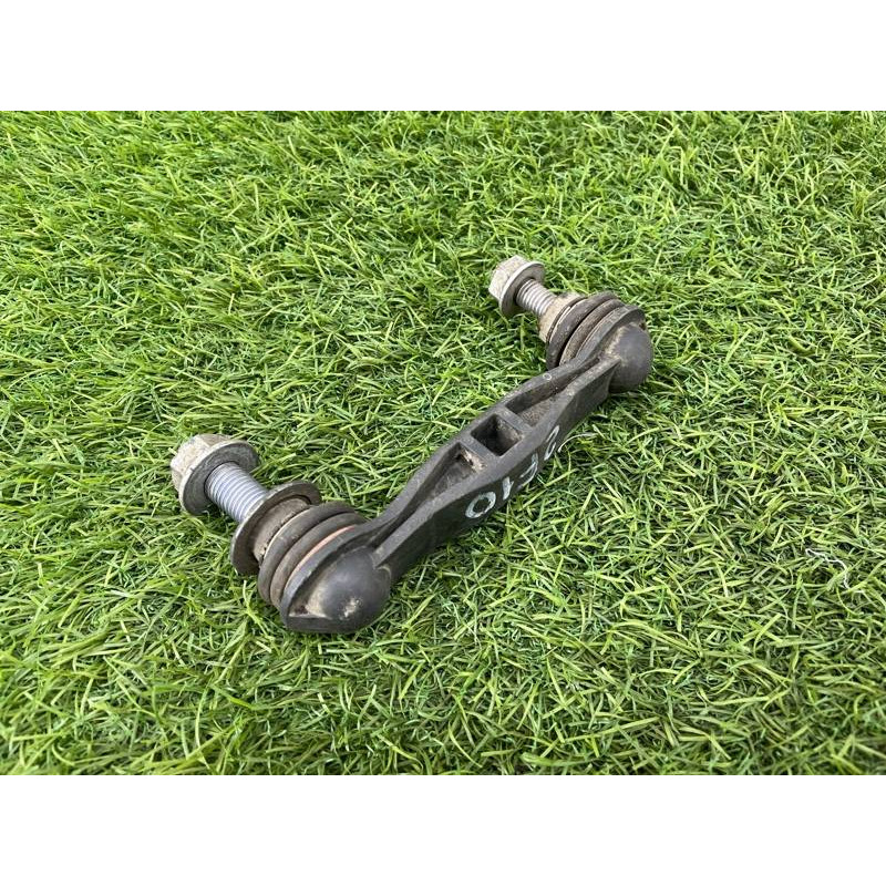 Стойка стабилизатора (подвеска) BMW 5-series F10 2013 N47D20 33556777635