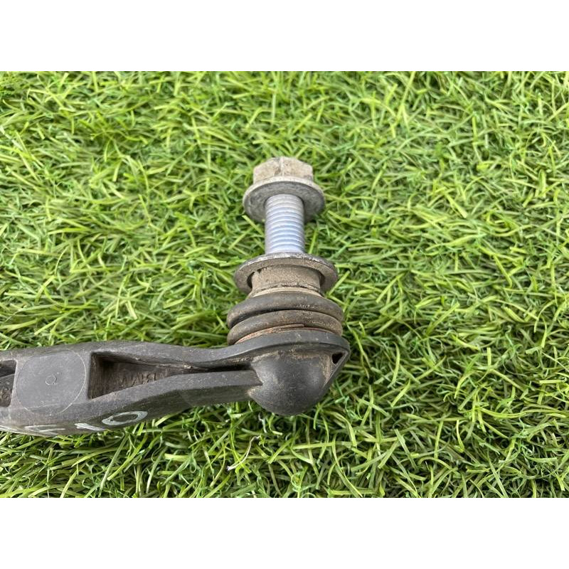 Стойка стабилизатора (подвеска) BMW 5-series F10 2013 N47D20 33556777635