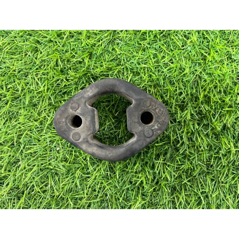 Подушка глушителя (выпускная система) BMW 3-series E36 1996 M43b16 18211247422