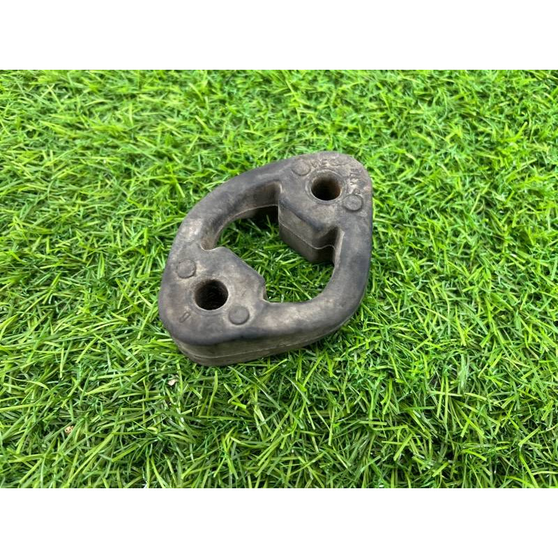 Подушка глушителя (выпускная система) BMW 3-series E36 1996 M43b16 18211247422