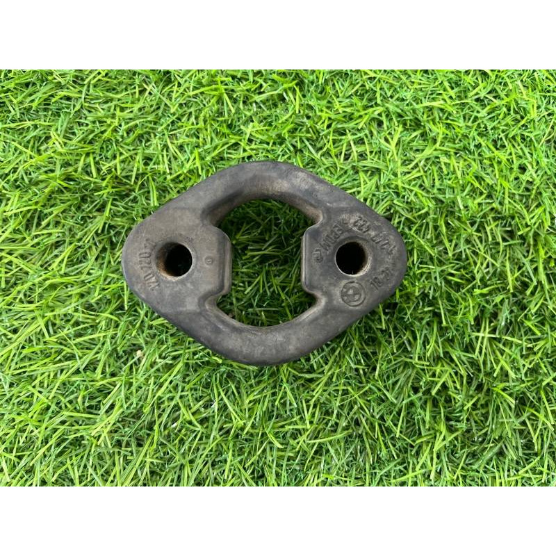 Подушка глушителя (выпускная система) BMW 3-series E36 1996 M43b16 18211247422