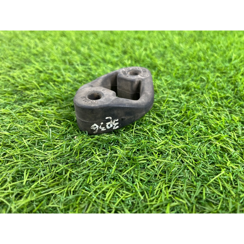 Подушка глушителя (выпускная система) BMW 3-series E36 1996 M43b16 18211247422