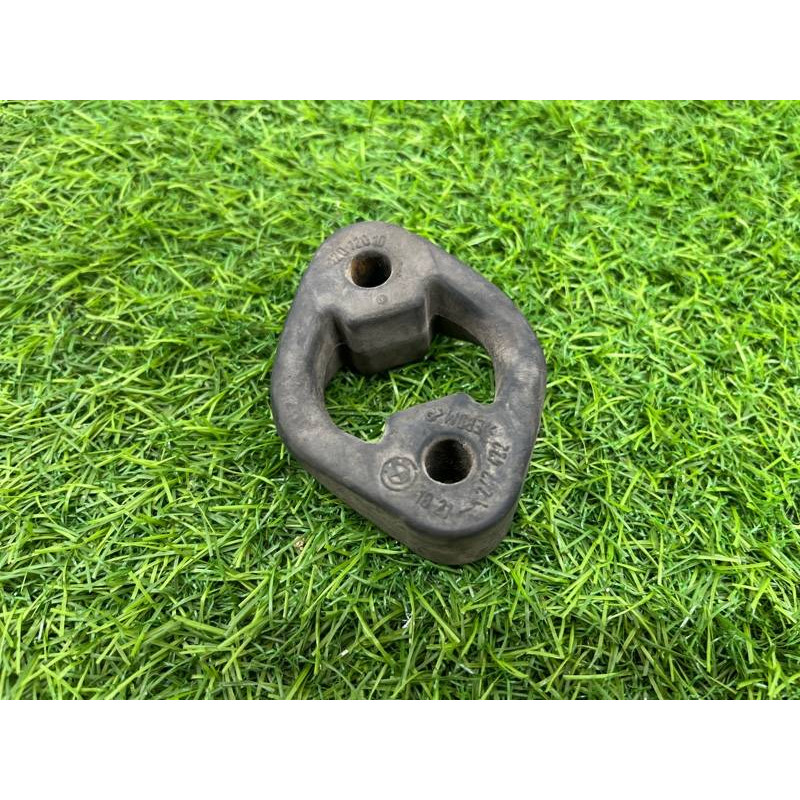 Подушка глушителя (выпускная система) BMW 3-series E36 1996 M43b16 18211247422