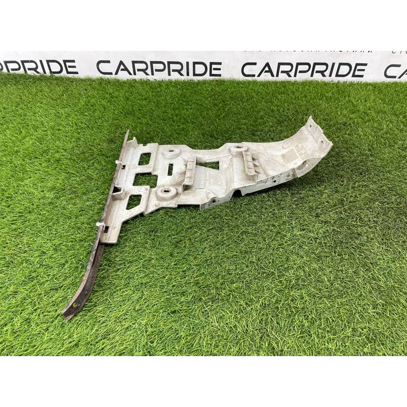 Крепление бампера (кузов и элементы) Mercedes-Benz C-class W203 1.8 M111.951 A2038850214