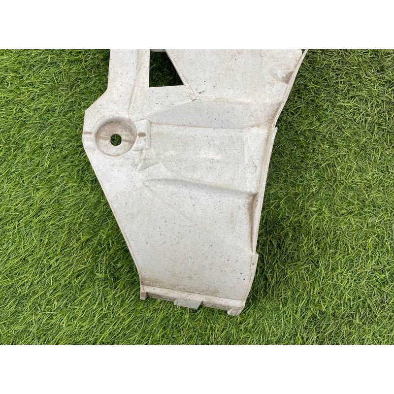 Крепление бампера (кузов и элементы) Mercedes-Benz C-class W203 1.8 M111.951 A2038850214