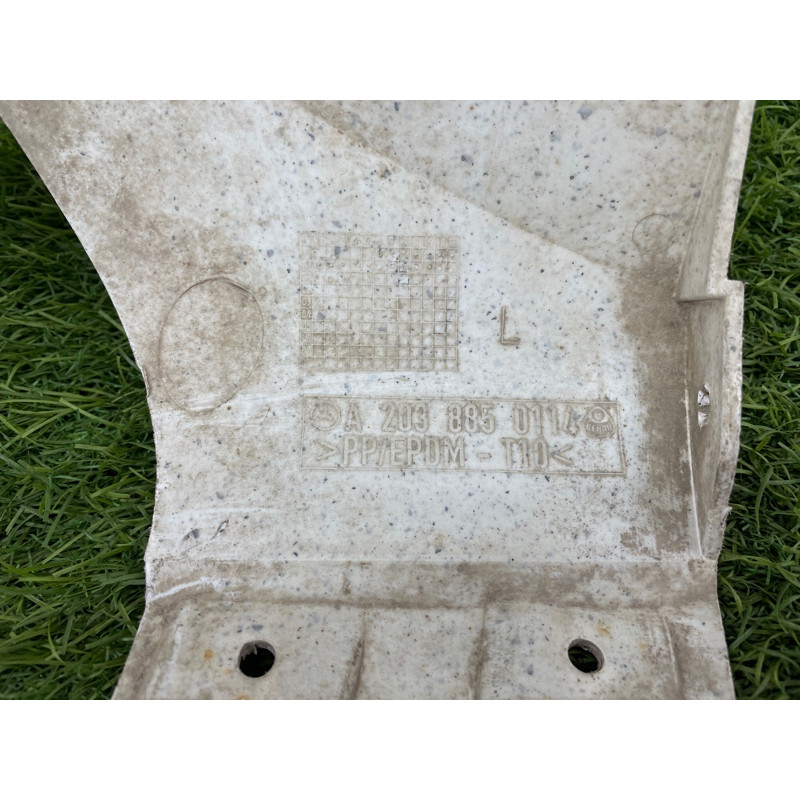 Крепление бампера (кузов и элементы) Mercedes-Benz C-class W203 1.8 M111.951 A2038850114