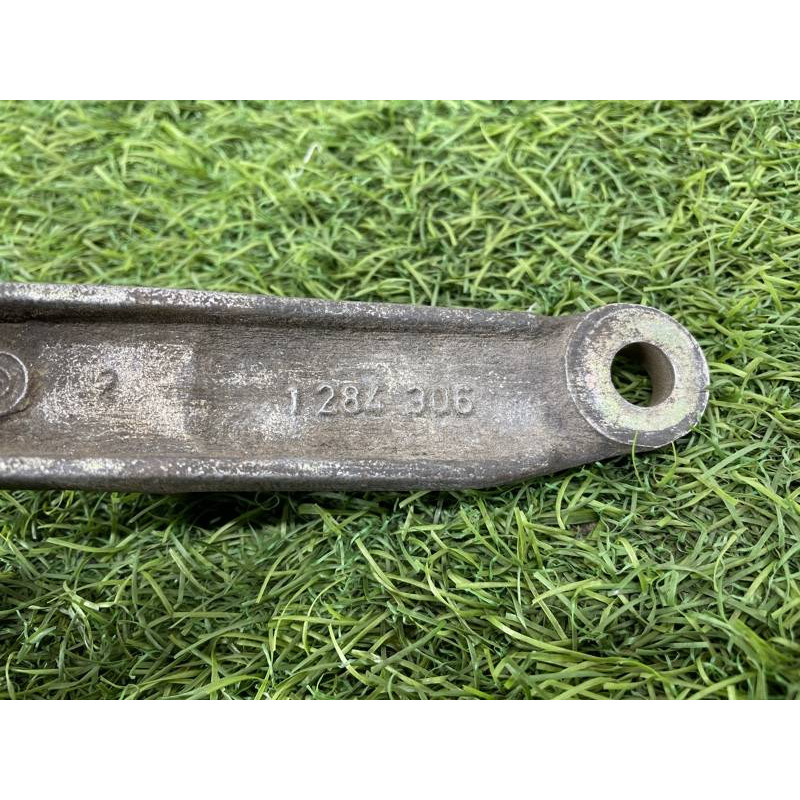 Кронштейн генератора (кронштейны двигателя) BMW 3-series E30 M21d24 12311284306