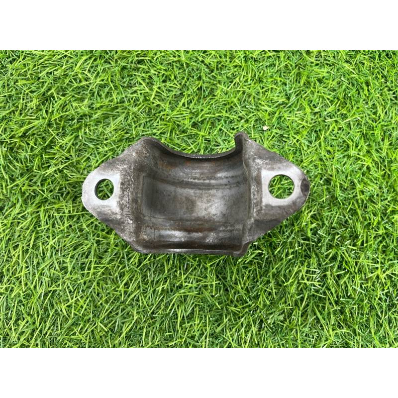 Скоба стабилизатора (подвеска) BMW 5-series F10 2013 N63B44 33556775445