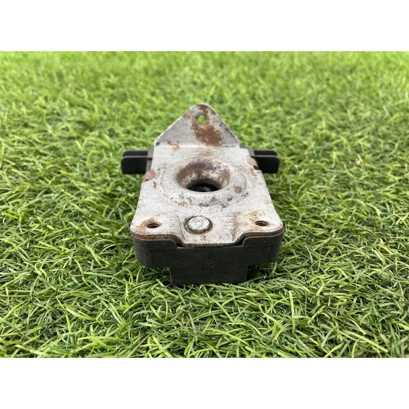 Замок капота (кузов и элементы) BMW 5-series E39 51238203859