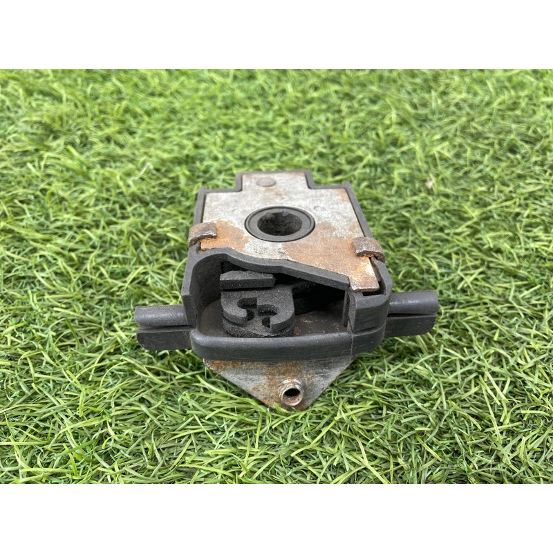 Замок капота (кузов и элементы) BMW 5-series E39 51238203859