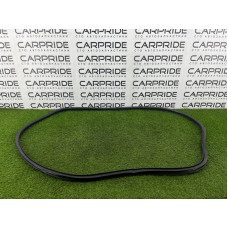 Уплотнитель проема двери