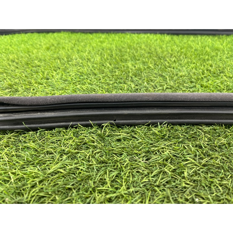 Уплотнитель проема двери (кузов и элементы) LAND ROVER Range Rover P38 1996 4.6 Lucas ALR6285LNF