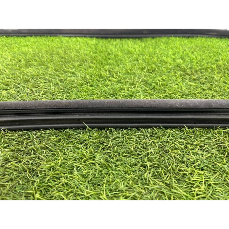 Уплотнитель проема двери (кузов и элементы) LAND ROVER Range Rover P38 1996 4.6 Lucas ALR6285LNF