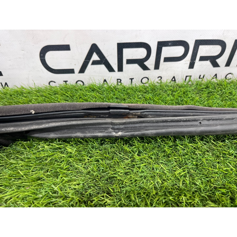 Уплотнитель проема двери (кузов и элементы) LAND ROVER Range Rover P38 1996 4.6 Lucas ALR6283LNF