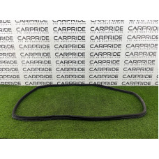 Уплотнитель проема двери