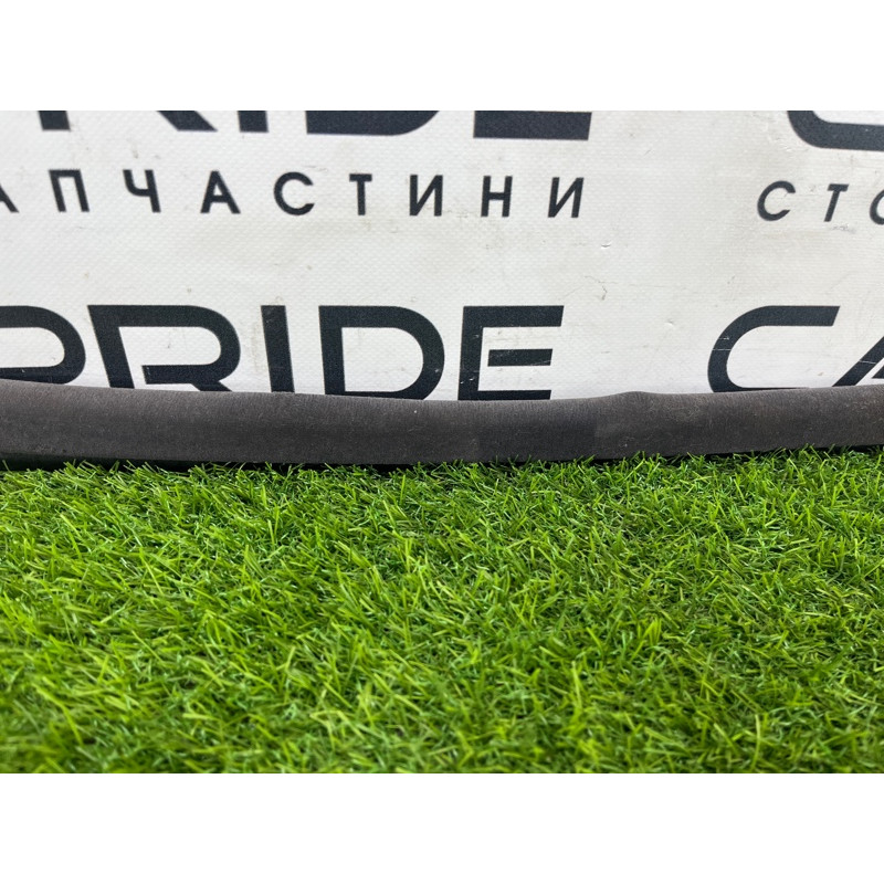 Уплотнитель проема двери (кузов и элементы) LAND ROVER Range Rover P38 1996 4.6 Lucas ALR6284LNF