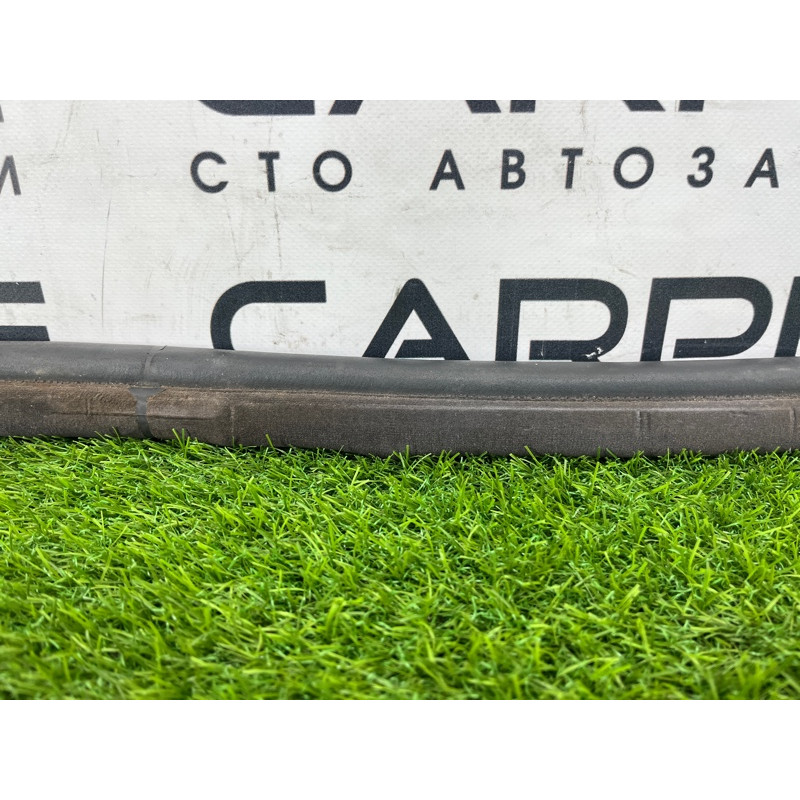 Уплотнитель проема двери (кузов и элементы) LAND ROVER Range Rover P38 1996 4.6 Lucas ALR6282LNF