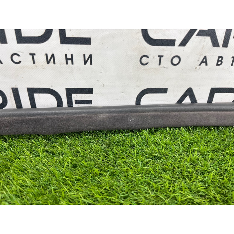 Уплотнитель проема двери (кузов и элементы) LAND ROVER Range Rover P38 1996 4.6 Lucas ALR6282LNF