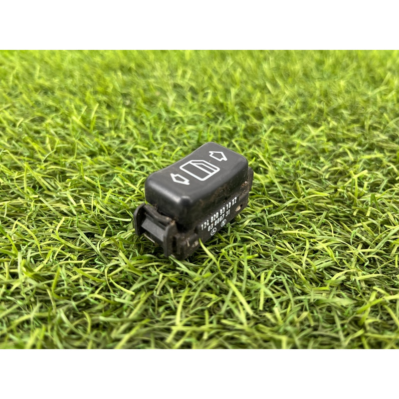 Кнопка стеклоподъемника (электрика / кнопки) Mercedes-Benz E-class W124 1990 3.2 A1248209310