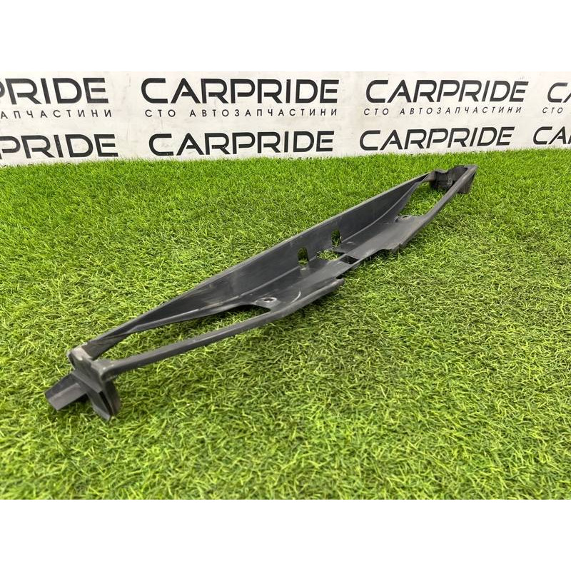 Воздуховод радиатора (кузов и элементы) AUDI A8 D4 2011 4,2 4H0121333A