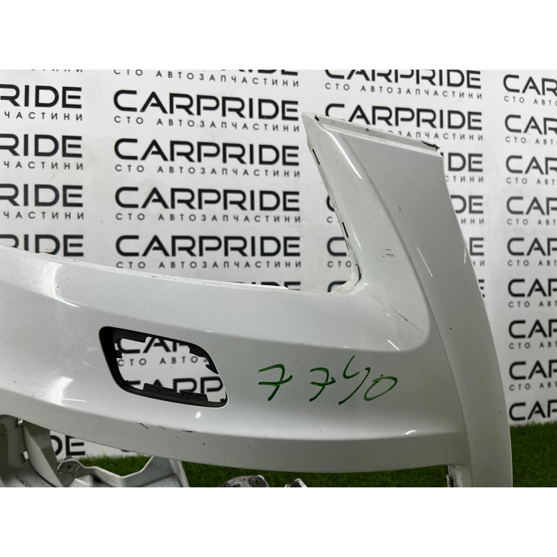 Бампер (наружные элементы кузова) Audi Q5 8R 2012 3.2 CALB 8R0807105BGRU