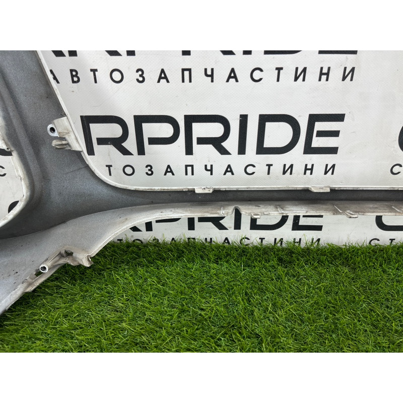 Бампер (наружные элементы кузова) Audi Q5 8R 2012 3.2 CALB 8R0807105BGRU