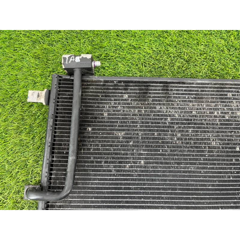 Радиатор кондиционера (отопление и кондиционирование) AUDI A8 D4 2011 4,2 4H0260403C
