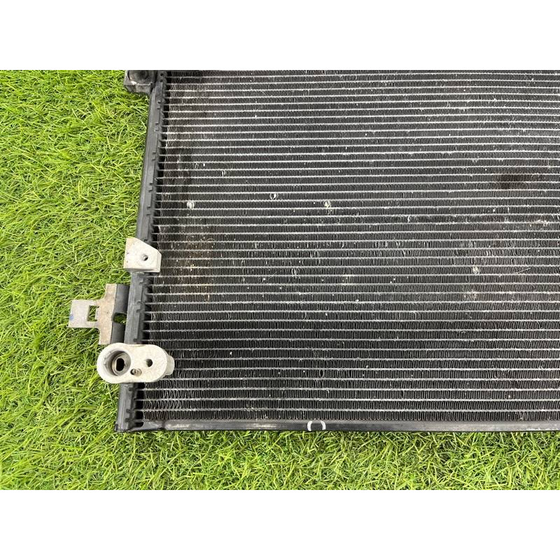 Радиатор кондиционера (отопление и кондиционирование) AUDI A8 D4 2011 4,2 4H0260403C