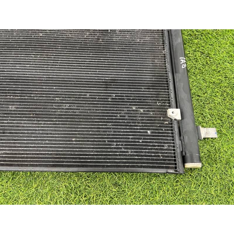 Радиатор кондиционера (отопление и кондиционирование) AUDI A8 D4 2011 4,2 4H0260403C