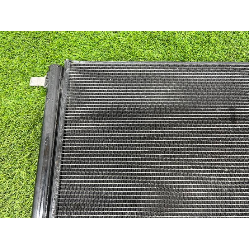 Радиатор кондиционера (отопление и кондиционирование) AUDI A8 D4 2011 4,2 4H0260403C