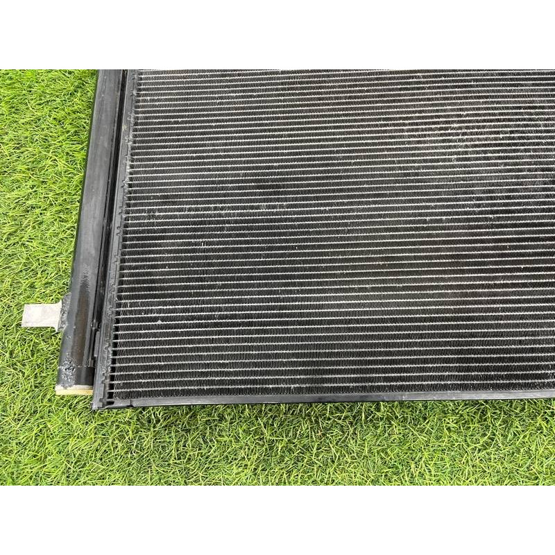 Радиатор кондиционера (отопление и кондиционирование) AUDI A8 D4 2011 4,2 4H0260403C