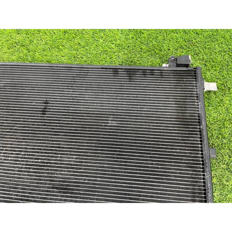 Радиатор кондиционера (отопление и кондиционирование) AUDI A8 D4 2011 4,2 4H0260403C