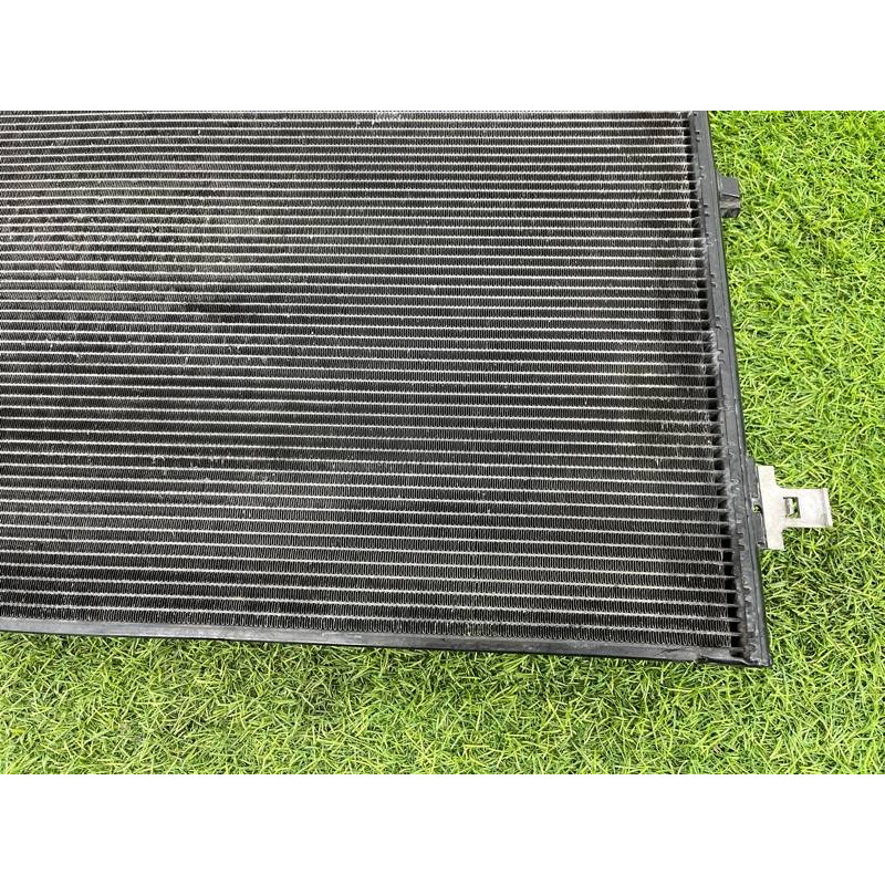 Радиатор кондиционера (отопление и кондиционирование) AUDI A8 D4 2011 4,2 4H0260403C