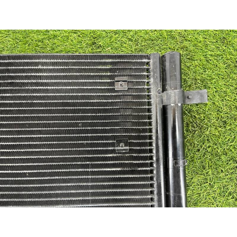 Радиатор кондиционера (отопление и кондиционирование) Audi Q5 8R 2012 3.2 CALB 8K0260403AF