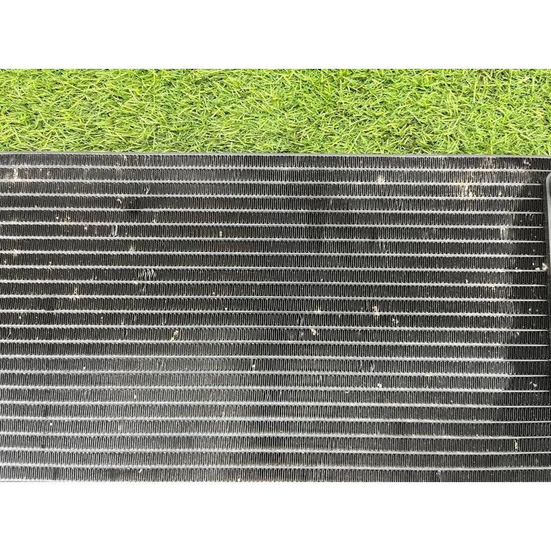 Радиатор кондиционера (отопление и кондиционирование) Audi Q5 8R 2012 3.2 CALB 8K0260403AF