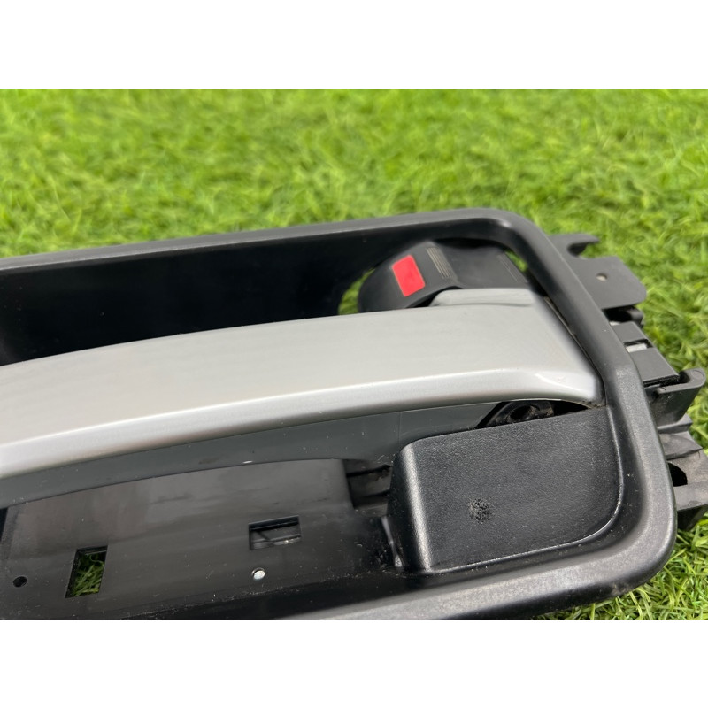 Ручка двери внутренняя (салон) Toyota Sequoia XK60 692050C050