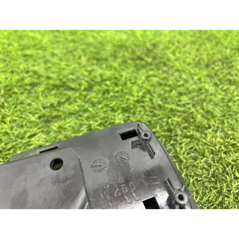 Ручка двери внутренняя (салон) Toyota Sequoia XK60 692050C050